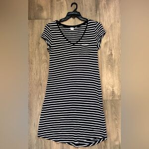 GAP T-Shirt Dress -Navy/White Striped